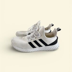 Adidas Kaptir White and Black Athletic Shoes Mesh Lightweight Unisex Size 12